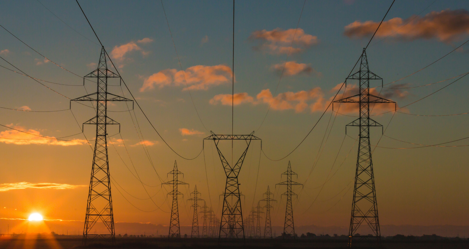 /_astro/electric-lines.Ws2pN8M2.jpg